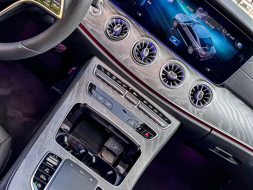 Mercedes-Benz CLS 2022 — фото 11