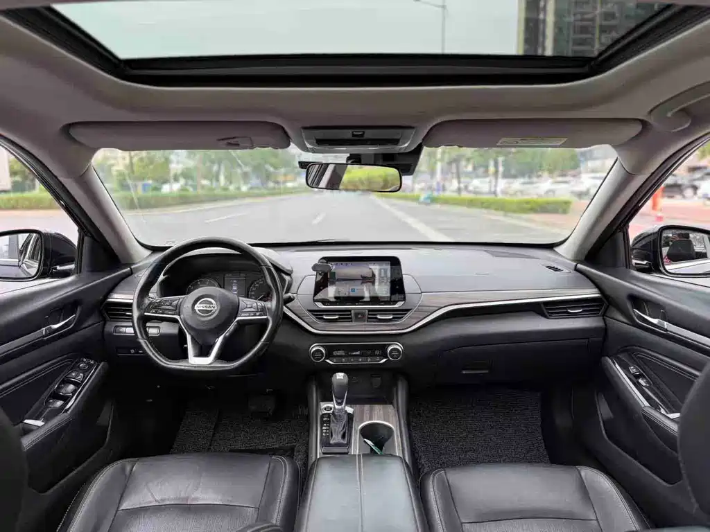 Nissan Teana 2021
