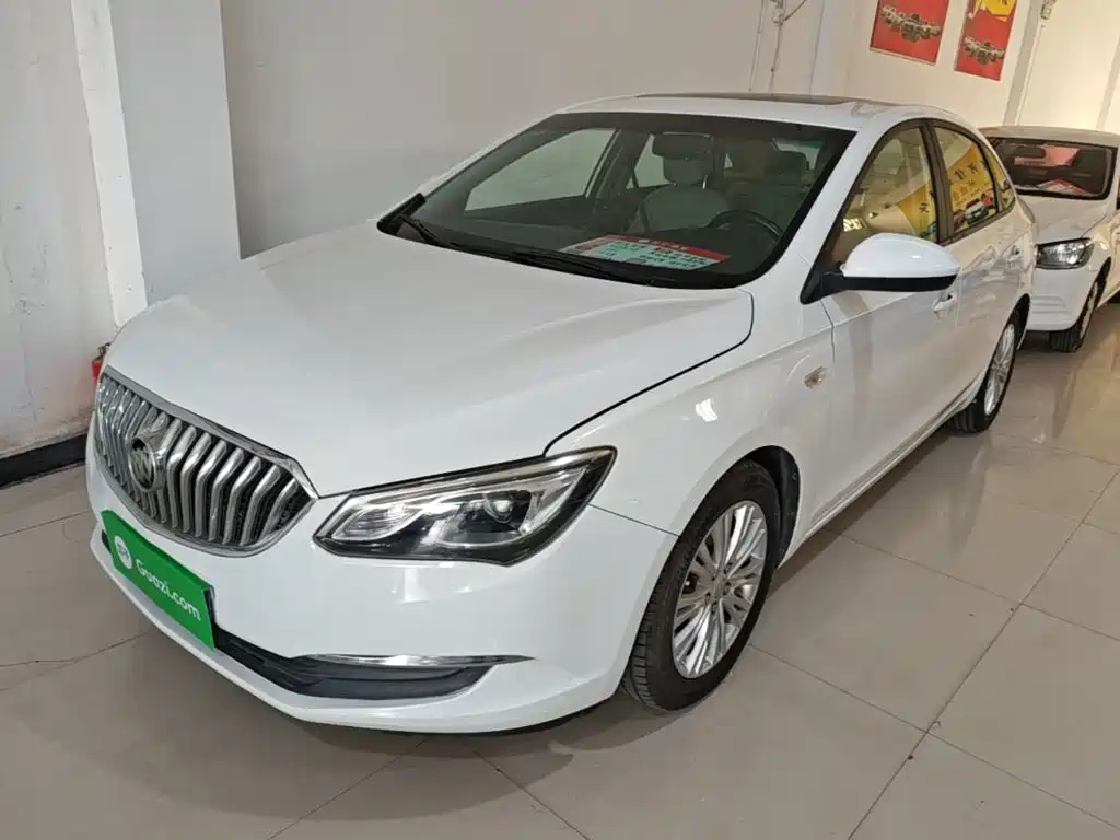 Buick Excelle 2017 — фото 1
