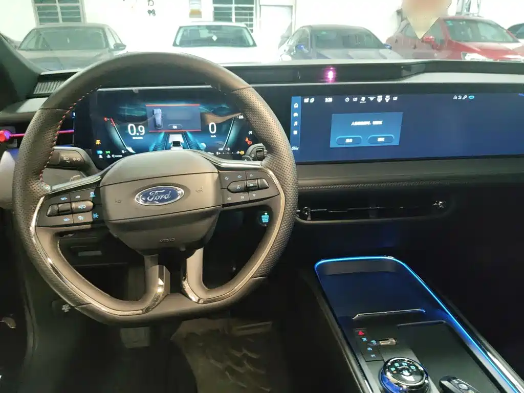 Ford Evos 2022 — фото 17