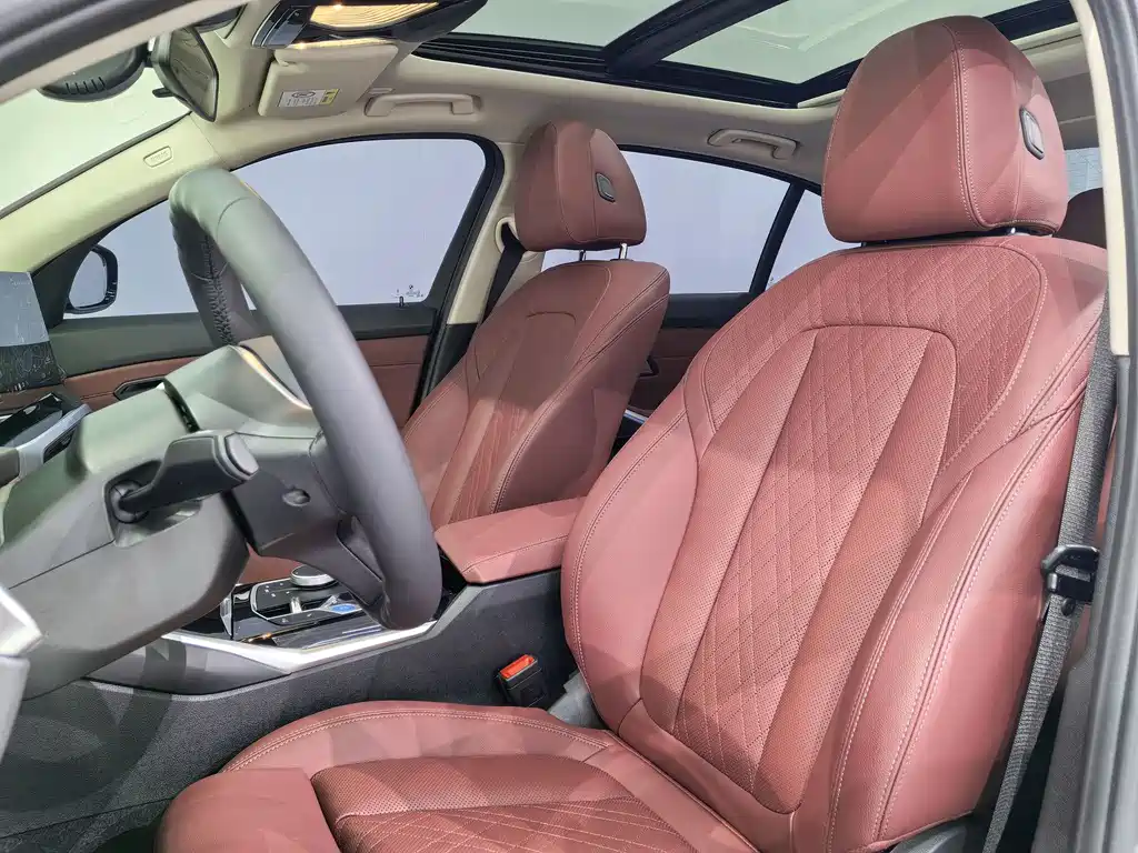 BMW i3 2024