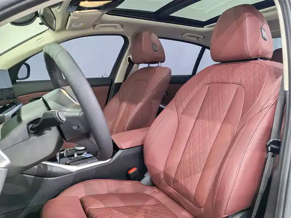 BMW i3 2024