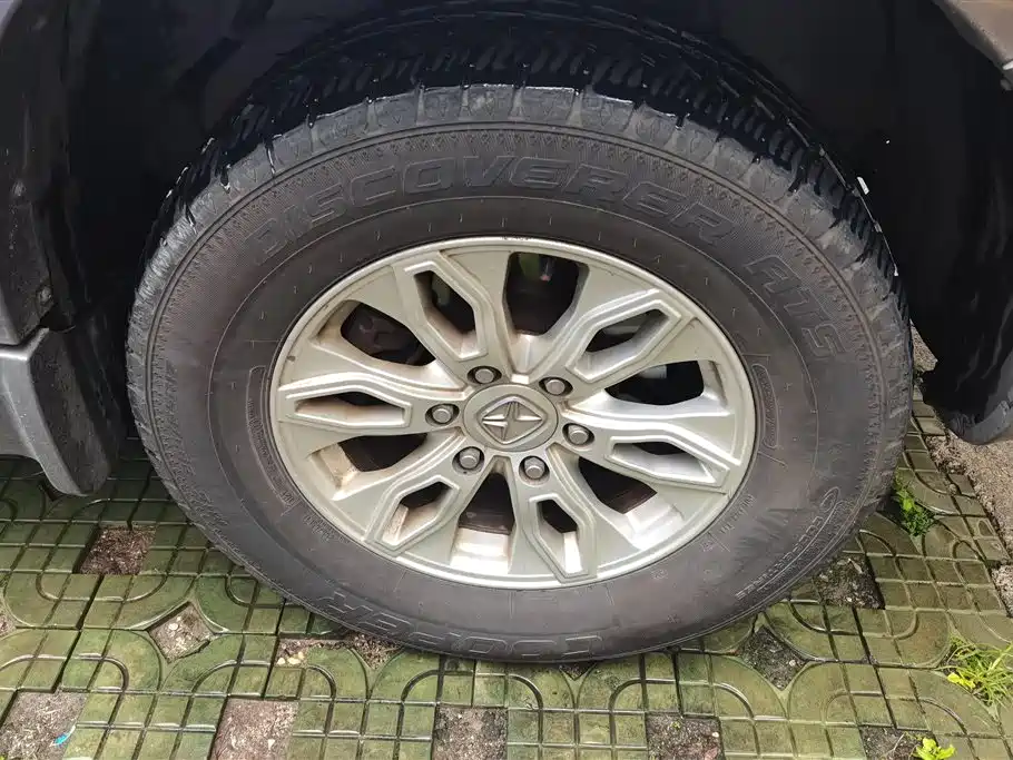 JMC Yusheng S350 2015