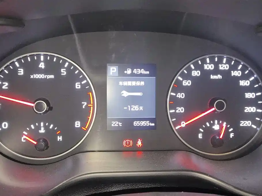 Kia KX Cross 2018 — фото 14