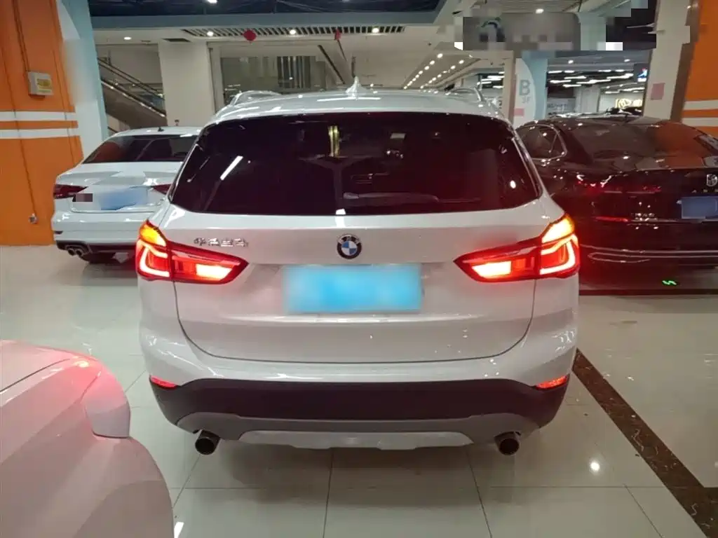 BMW X1 2017 — фото 6