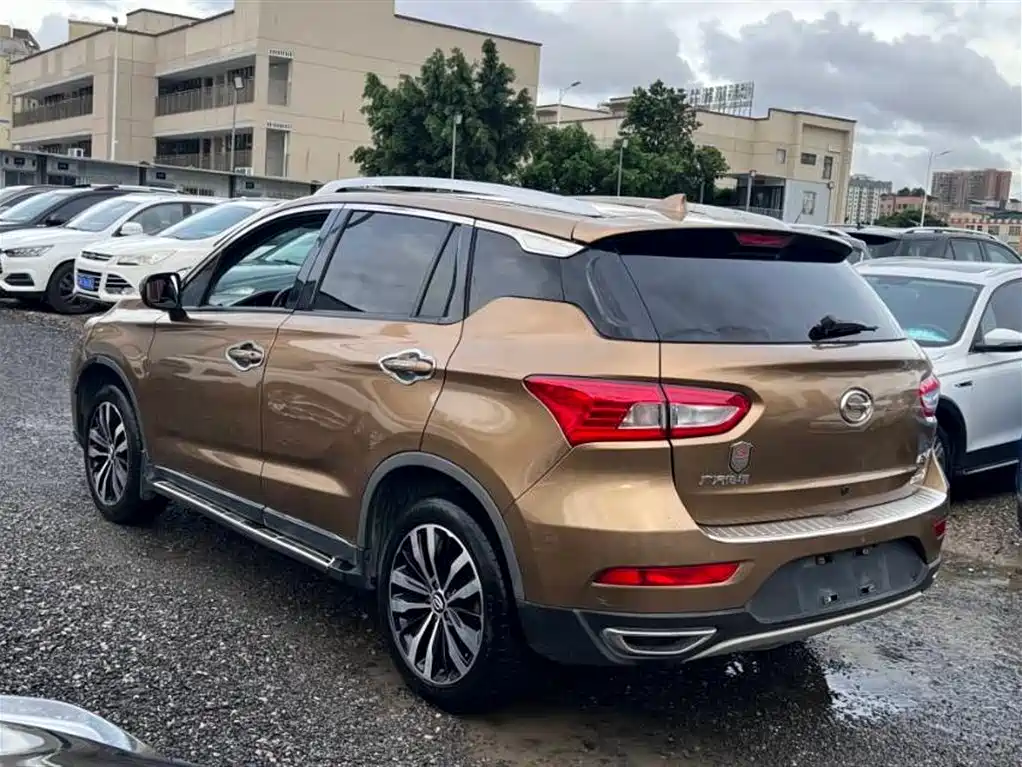GAC Motor Trumpchi GS4 2016