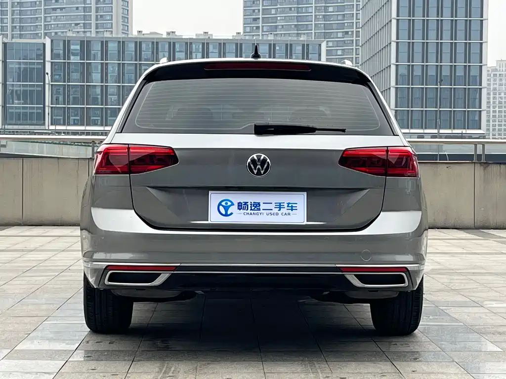 Volkswagen Viloran 2023 — фото 4