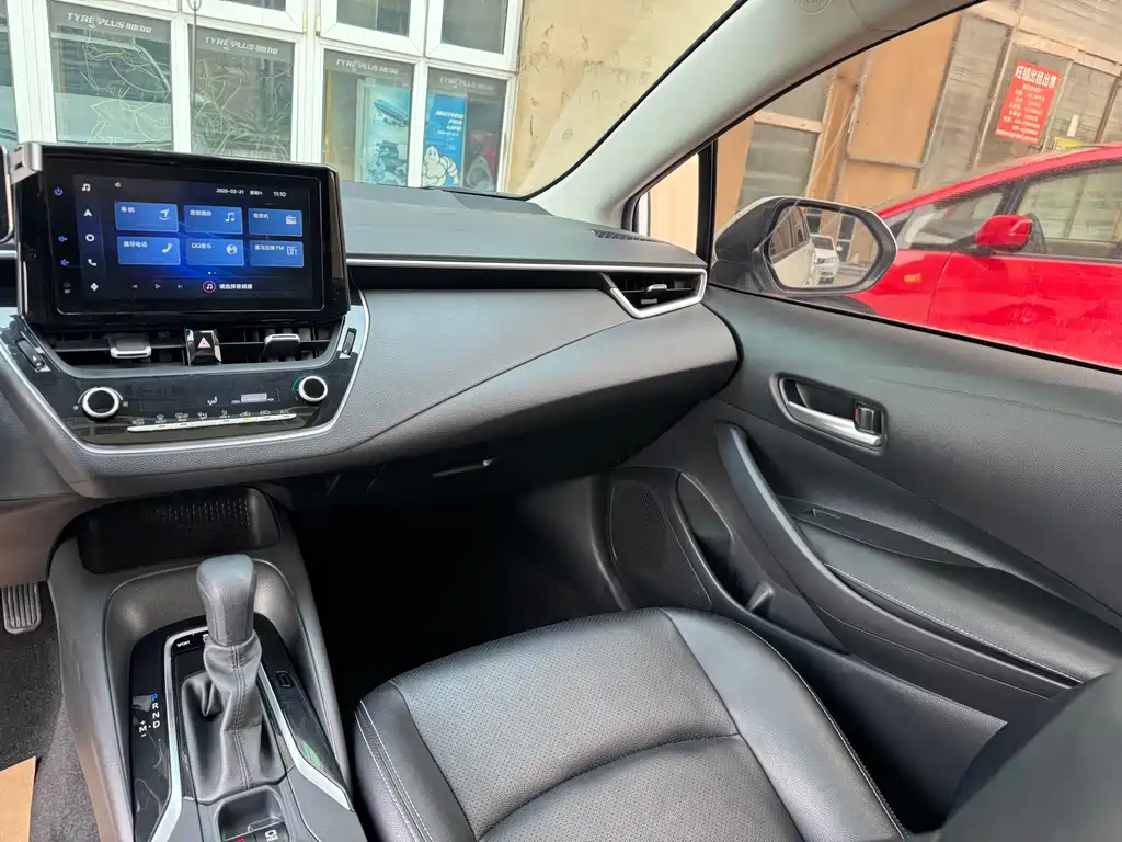 Toyota Corolla 2020 — фото 15