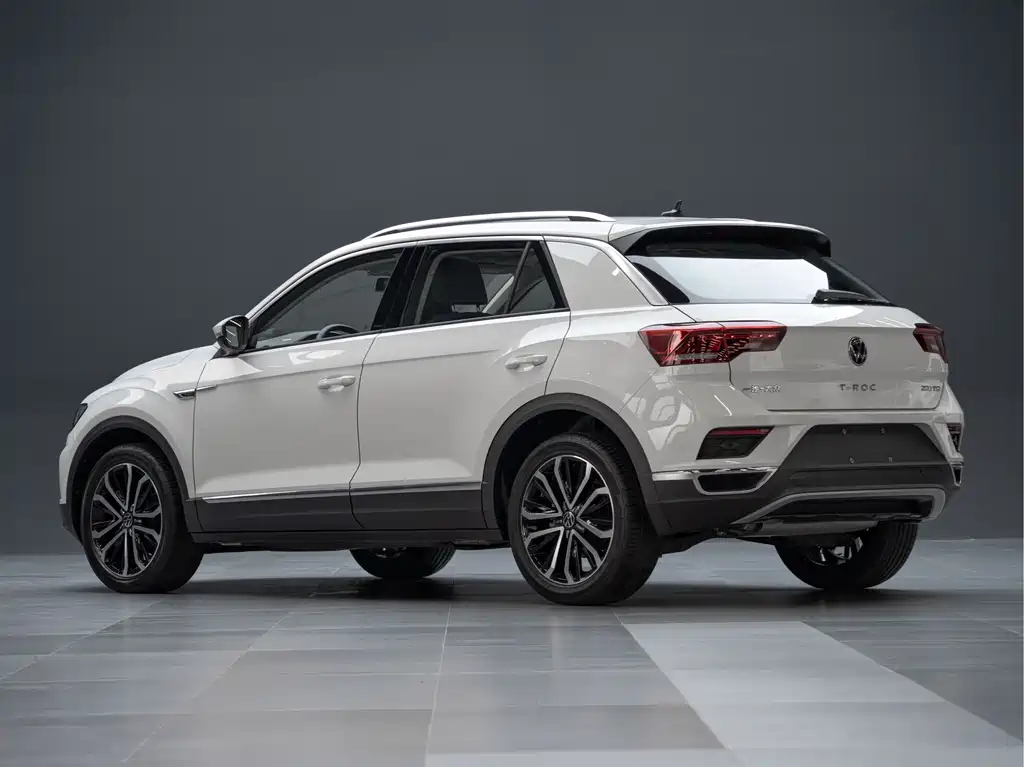 Volkswagen T-Roc 2022 — фото 7