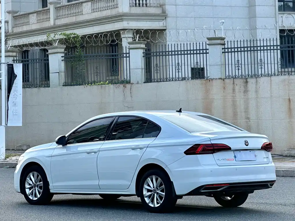 Volkswagen Bora 2022