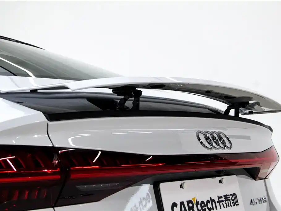 Audi A7 2025 — фото 28