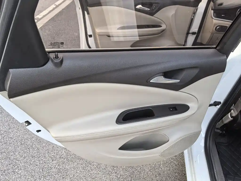 Buick Verano 2017 — фото 16
