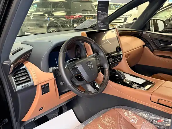 Toyota Vellfire 2024