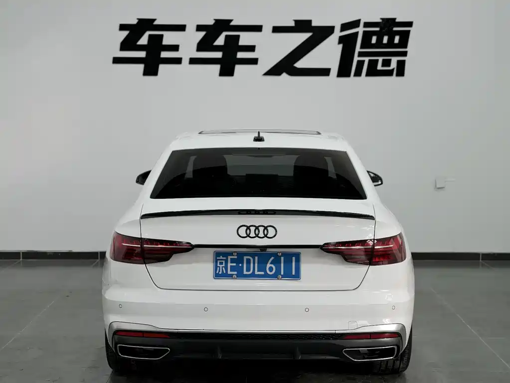 Audi A4L 2021 — фото 19