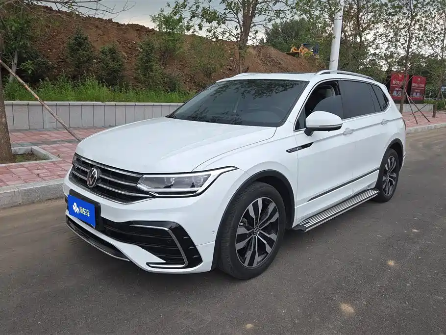 Volkswagen Tiguan L 2024