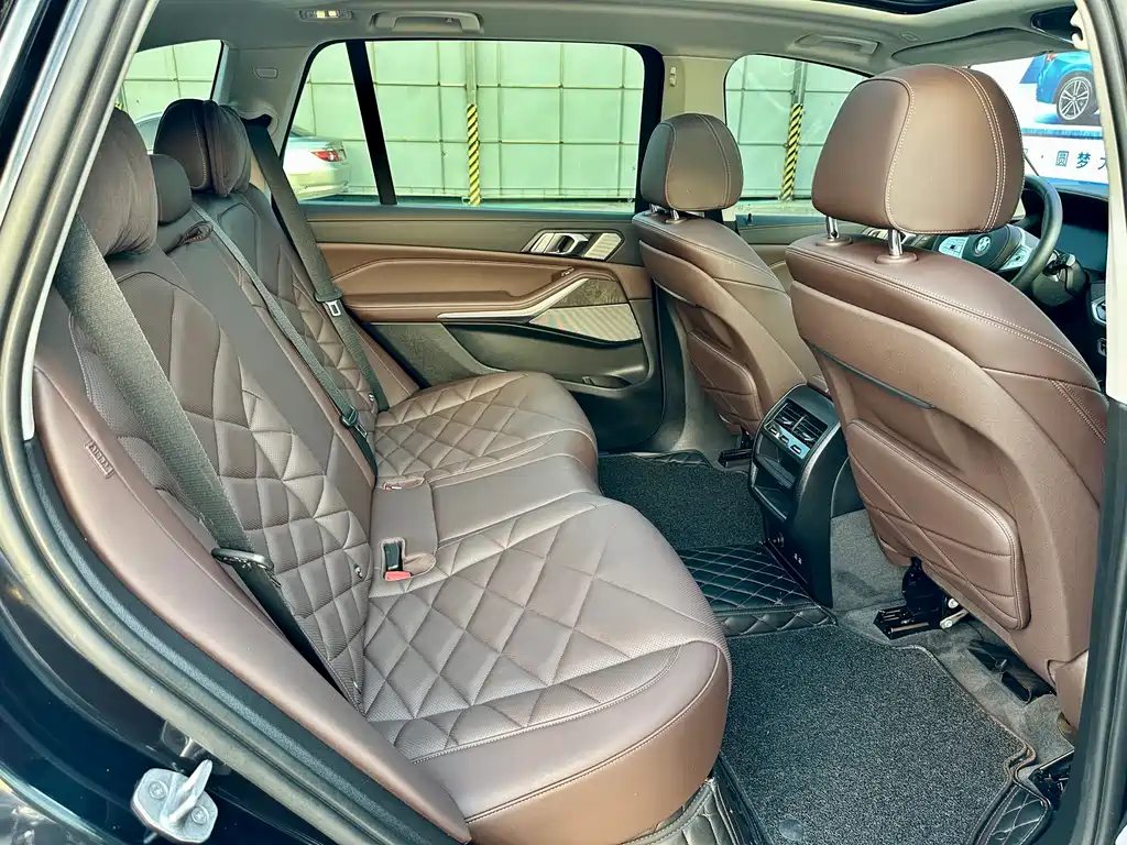 BMW X5 2022 — фото 11