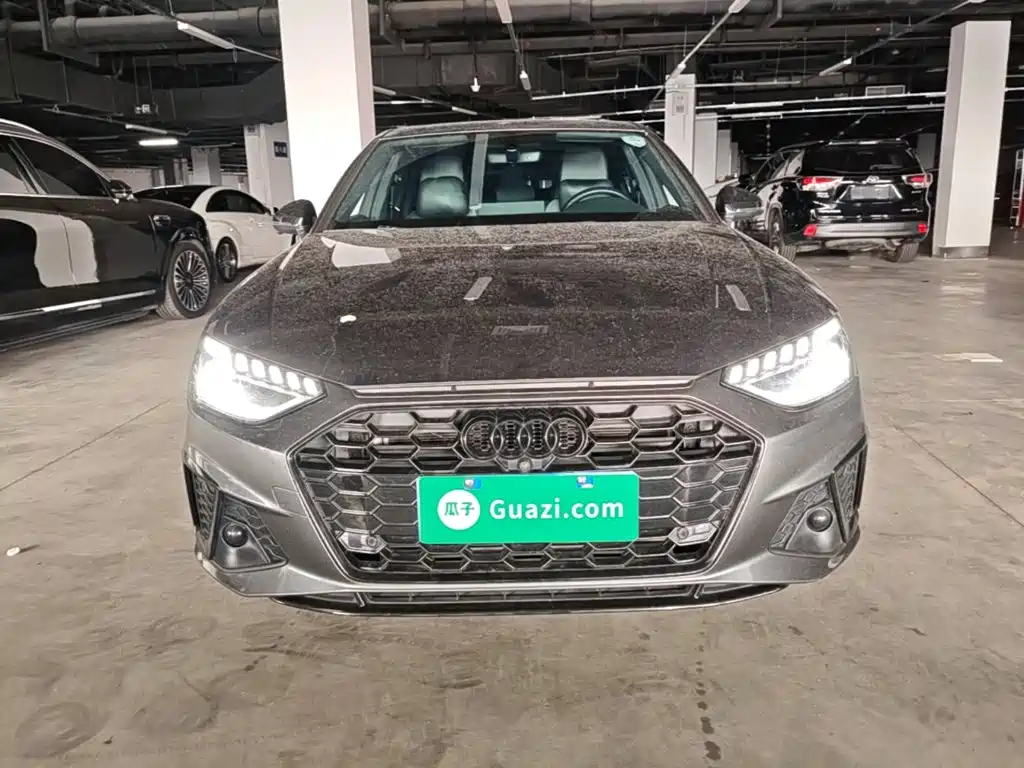 Audi A4L 2023