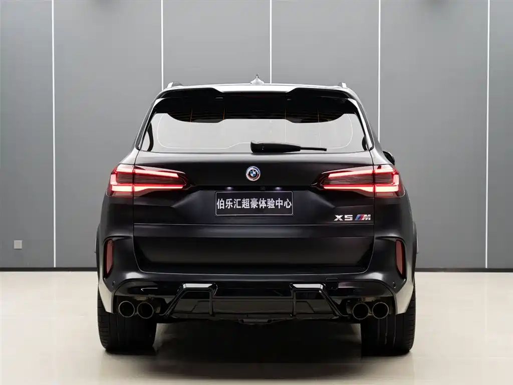 BMW X5 M 2022 — фото 7