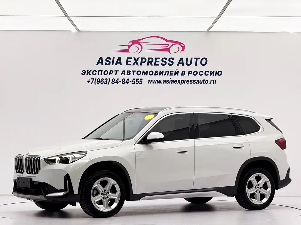 BMW X1 2023 — фото 1