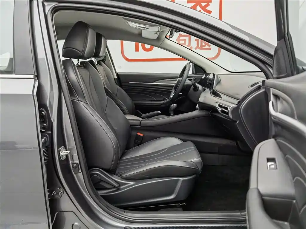 Changan Escape 2021 — фото 23