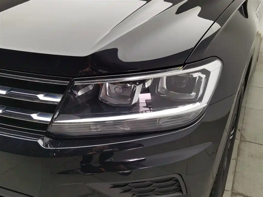 Volkswagen Tiguan L 2020 — фото 7
