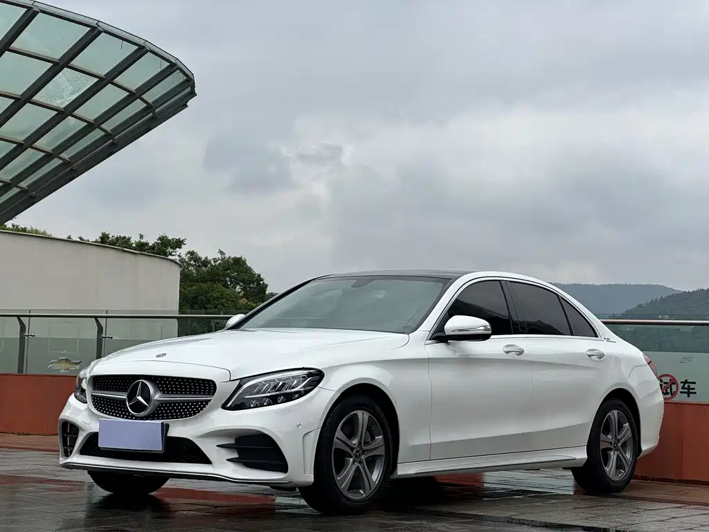 Mercedes-Benz C-Class 2020 — фото 1
