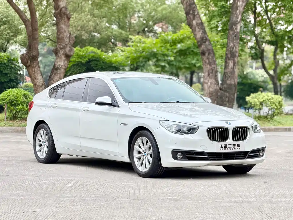BMW 5 Series GT 2016 — фото 3