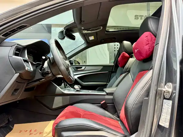 Audi A6L 2020