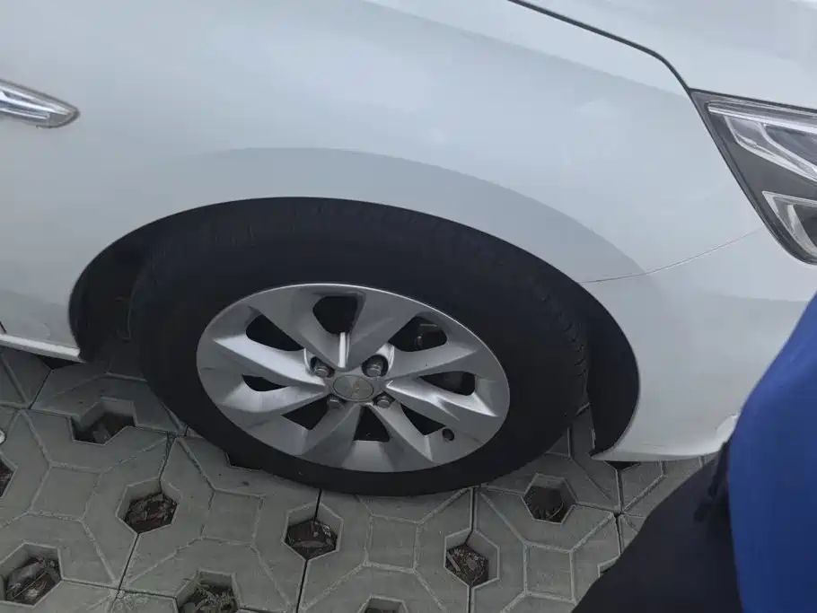 Chevrolet Cavalier 2021