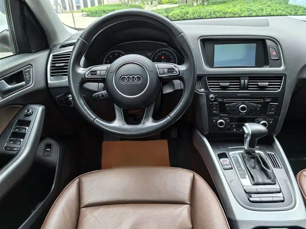 Audi Q5 2015 — фото 5