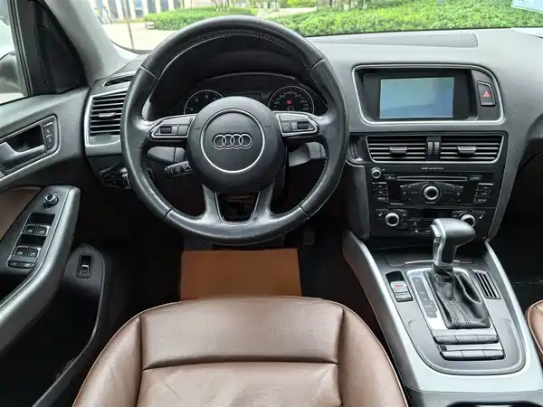 Audi Q5 2015
