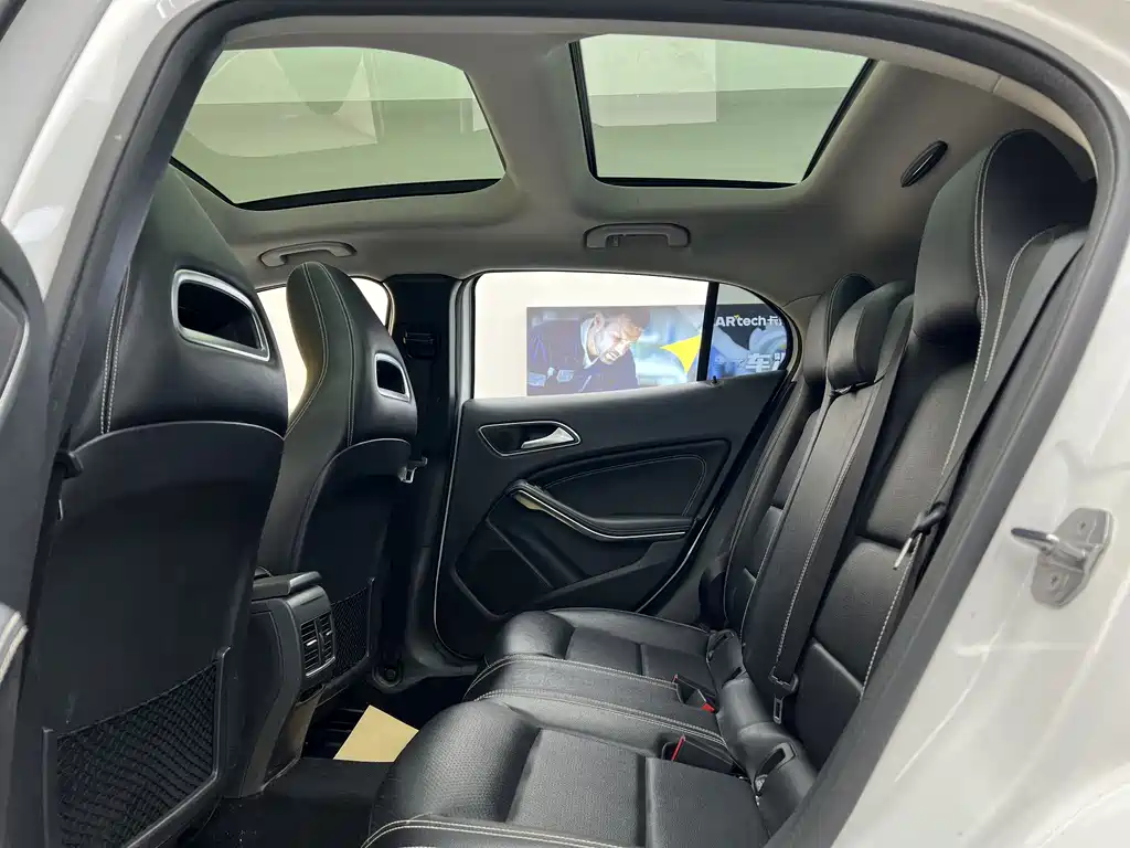 Mercedes-Benz GLA 2019