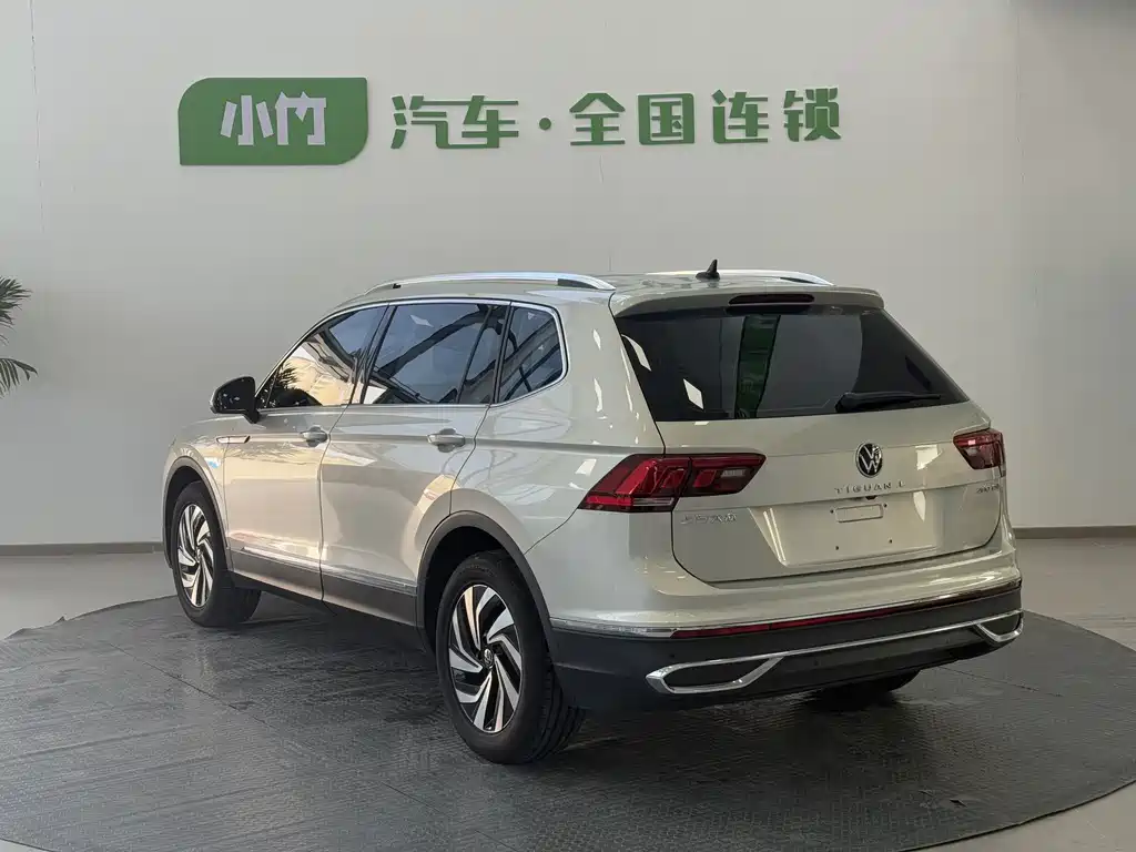 Volkswagen Tiguan L 2022 — фото 4