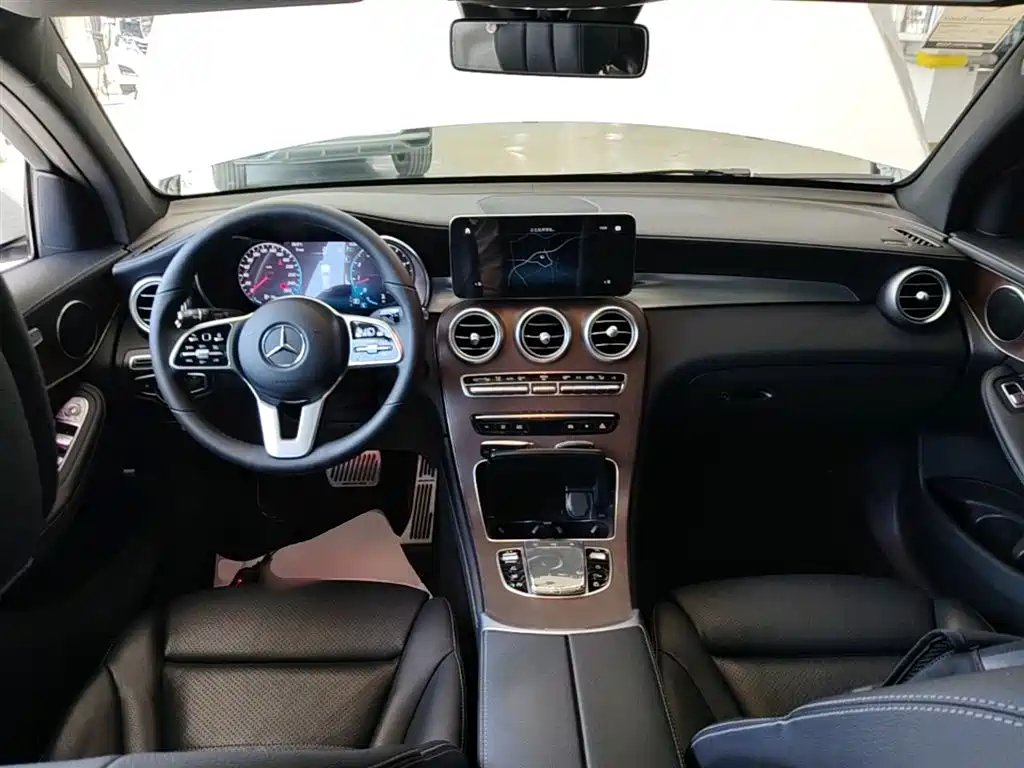 Mercedes-Benz GLC 2020 — фото 10