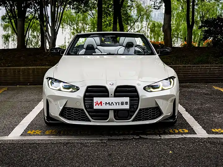 BMW M4 2022 — фото 2