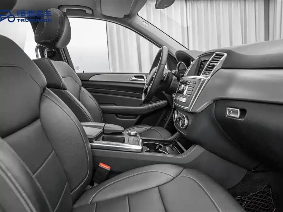 Mercedes-Benz M-Class 2015 — фото 15