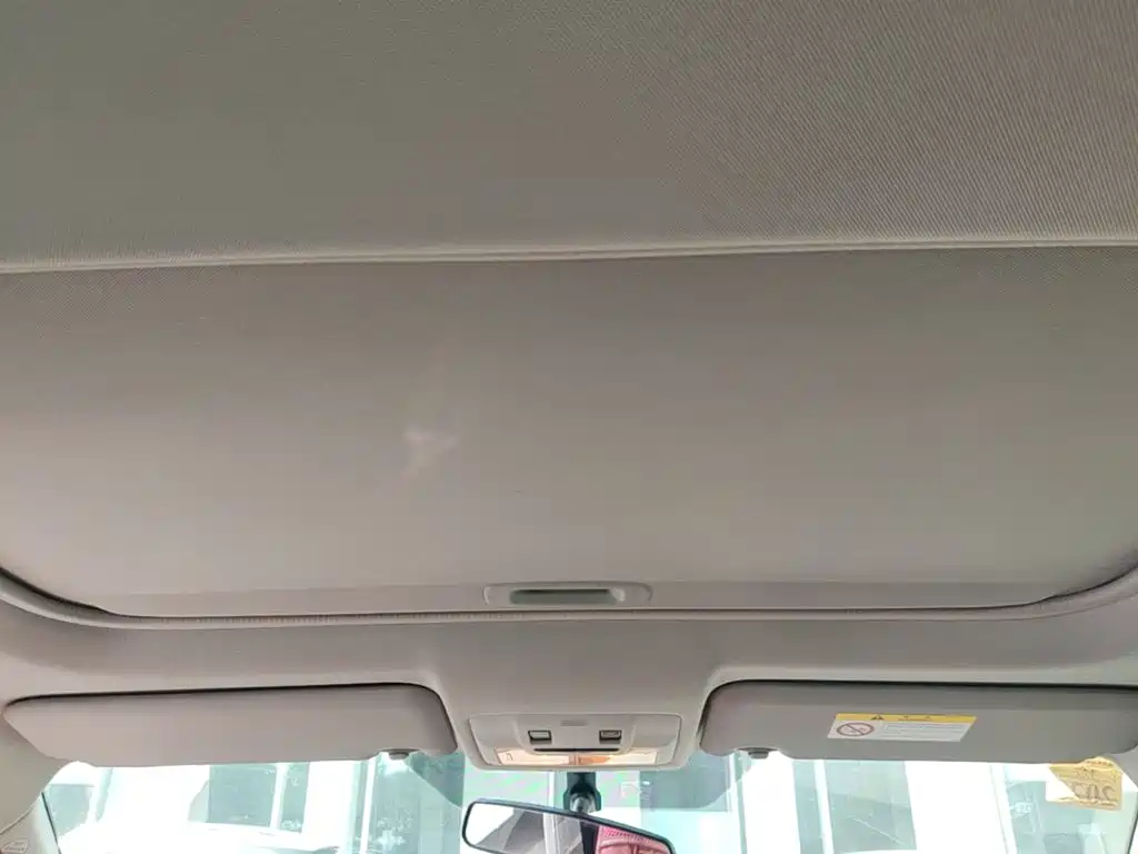 Toyota RAV4 2015 — фото 18