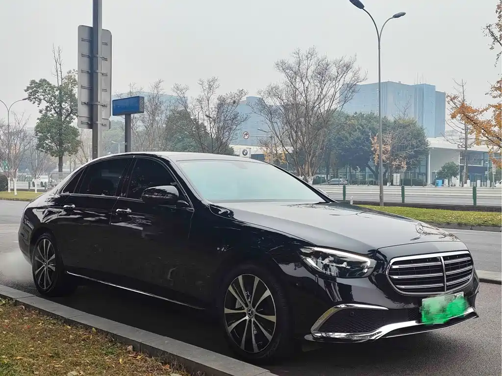Mercedes-Benz E-Class New Energy 2022 — фото 3