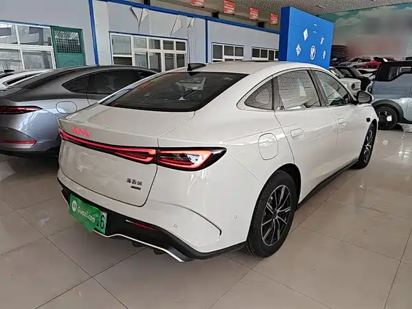 BYD Seal 06 2025