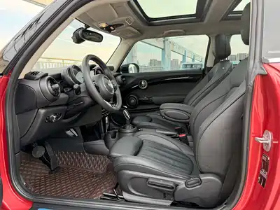 MINI MINI 2020