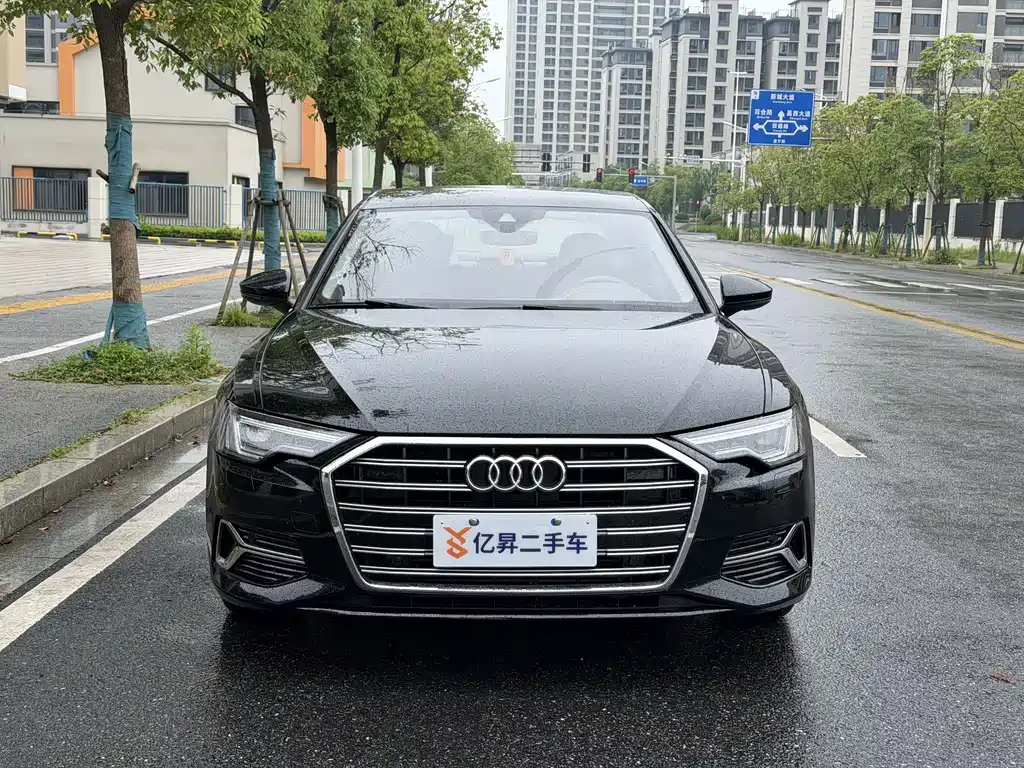 Audi A6L 2023 — фото 2