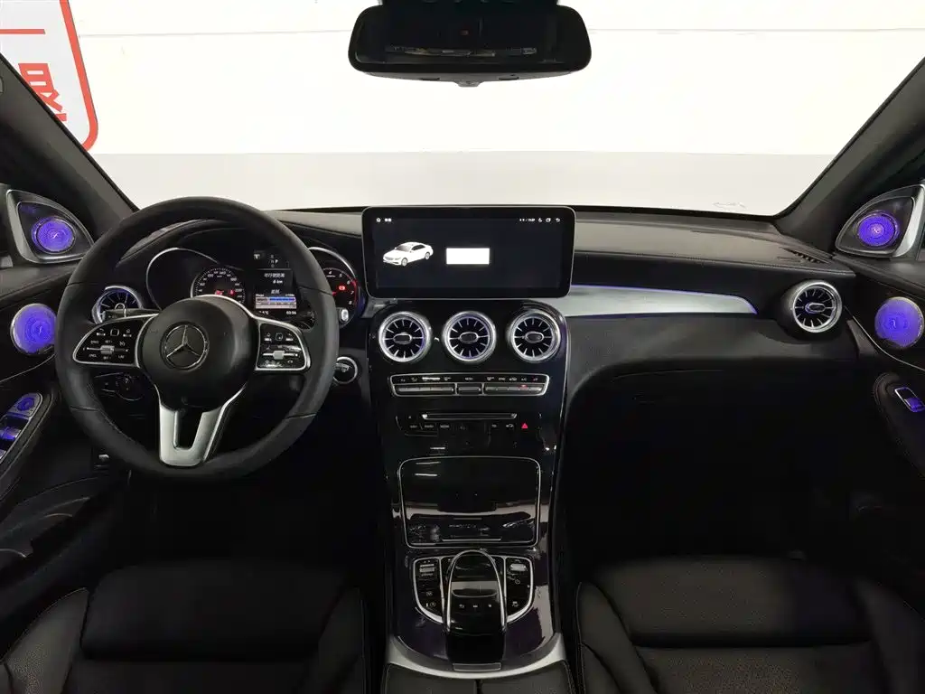 Mercedes-Benz GLC 2018 — фото 5