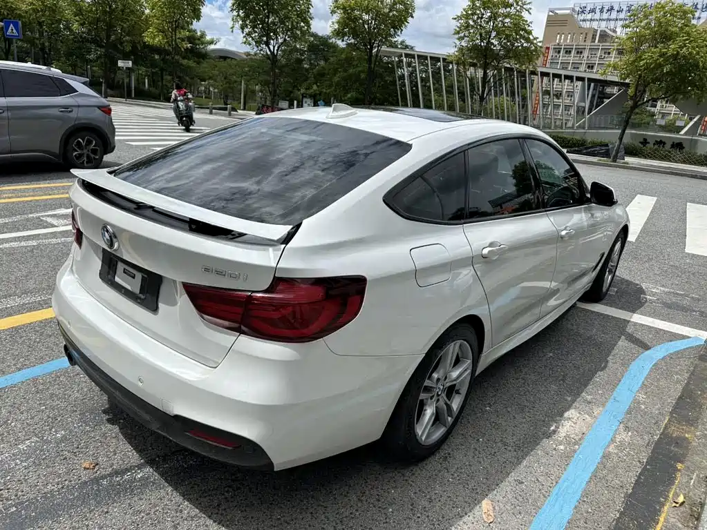 BMW 3 Series GT 2020 — фото 3