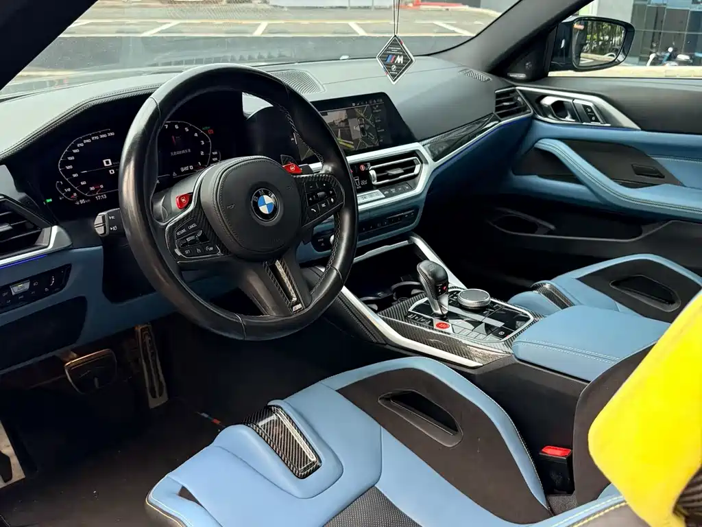 BMW M4 2023 — фото 13