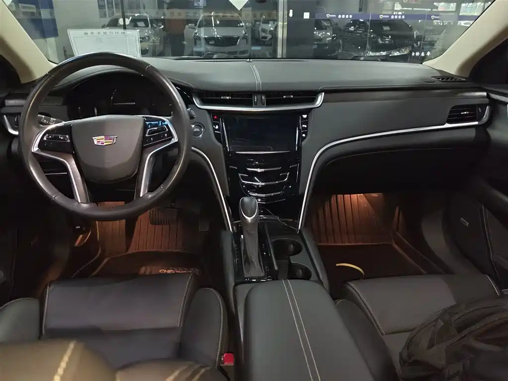 Cadillac XTS 2019 — фото 10