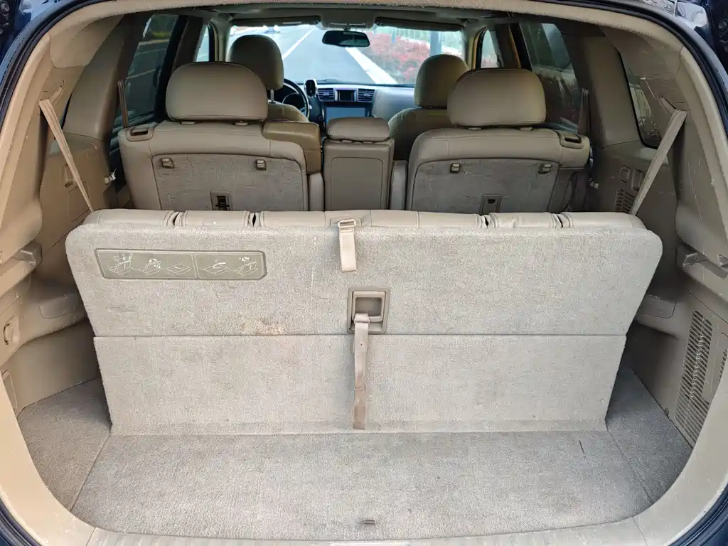 Toyota Highlander 2012 — фото 10