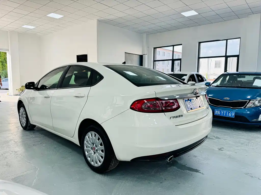 Fiat Viaggio 2016