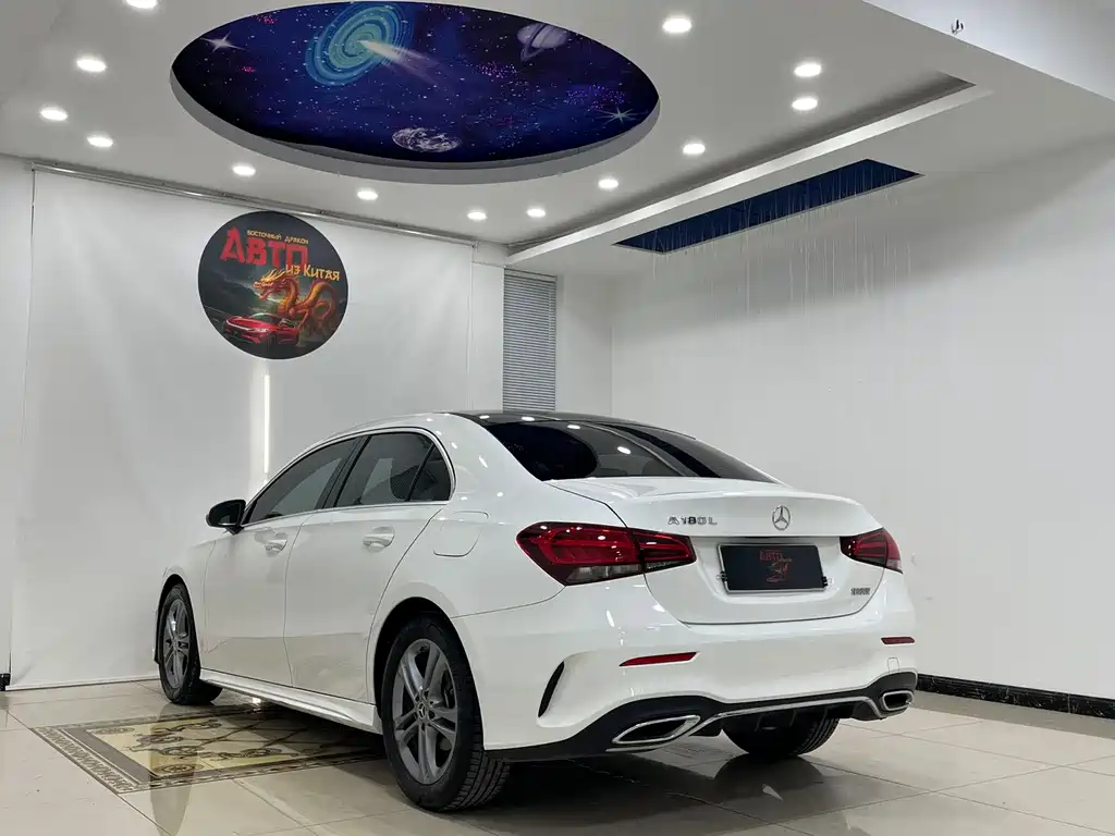 Mercedes-Benz A-Class 2022 — фото 19