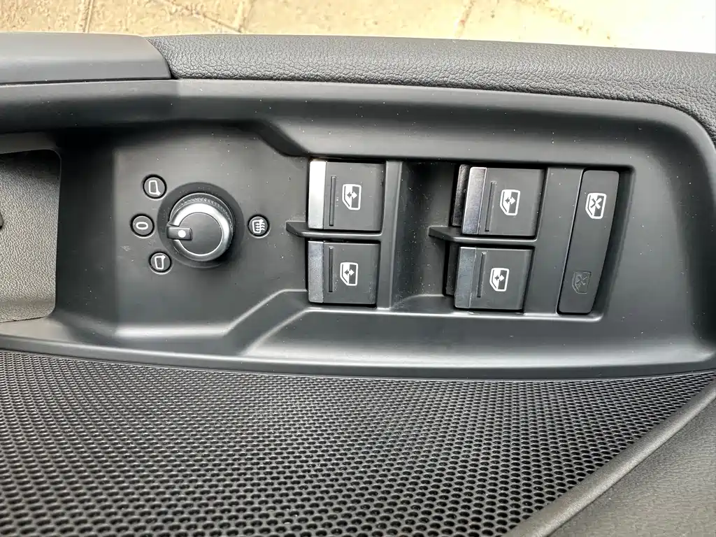 Audi A3 2022 — фото 10