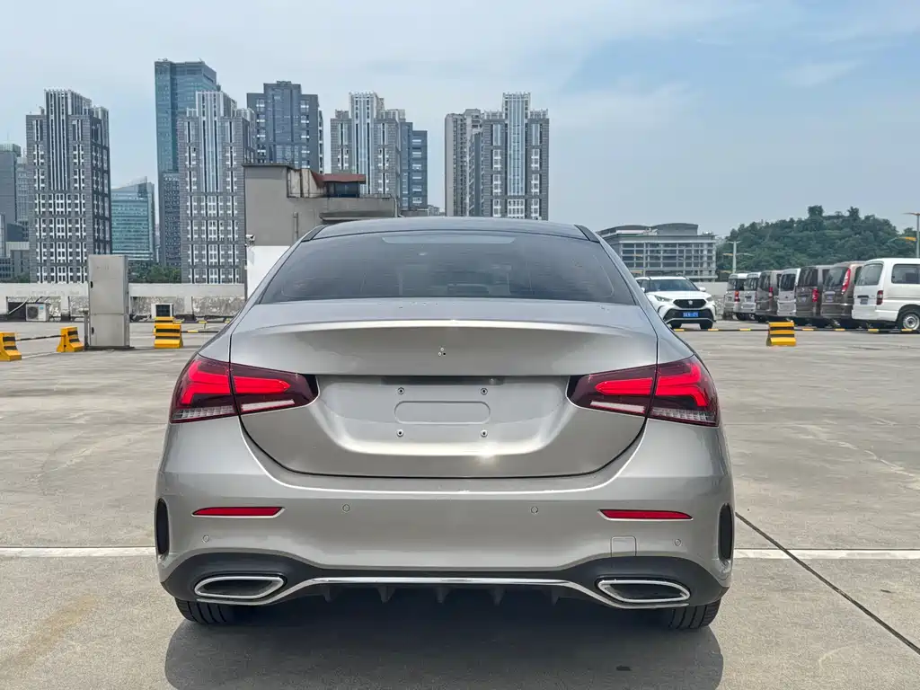Mercedes-Benz A-Class 2021 — фото 13